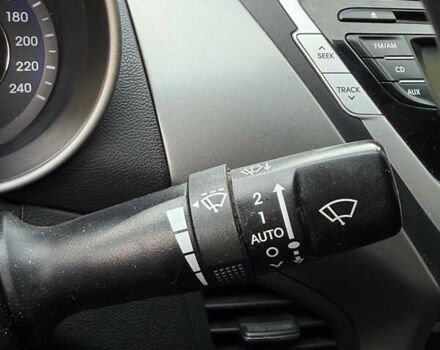 Черный Хендай Элантра, объемом двигателя 1.8 л и пробегом 150 тыс. км за 9100 $, фото 16 на Automoto.ua