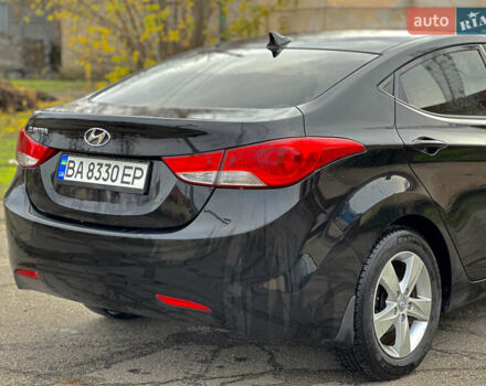 Черный Хендай Элантра, объемом двигателя 1.8 л и пробегом 142 тыс. км за 7900 $, фото 7 на Automoto.ua