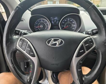 Черный Хендай Элантра, объемом двигателя 1.8 л и пробегом 88 тыс. км за 6900 $, фото 7 на Automoto.ua