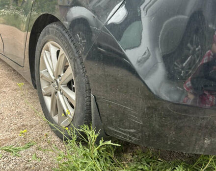 Чорний Хендай Елантра, об'ємом двигуна 1.8 л та пробігом 165 тис. км за 10000 $, фото 9 на Automoto.ua