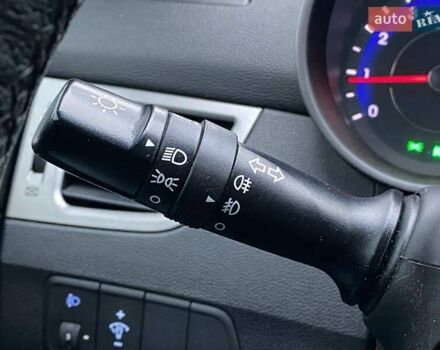 Черный Хендай Элантра, объемом двигателя 1.8 л и пробегом 221 тыс. км за 8990 $, фото 18 на Automoto.ua