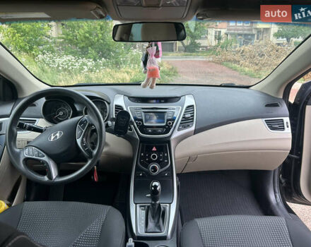 Чорний Хендай Елантра, об'ємом двигуна 1.8 л та пробігом 165 тис. км за 10000 $, фото 16 на Automoto.ua