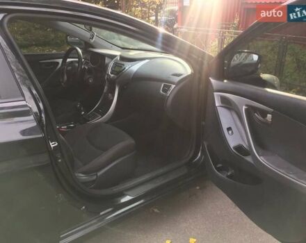 Черный Хендай Элантра, объемом двигателя 1.59 л и пробегом 399 тыс. км за 6850 $, фото 8 на Automoto.ua