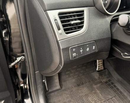 Черный Хендай Элантра, объемом двигателя 1.8 л и пробегом 130 тыс. км за 7300 $, фото 14 на Automoto.ua