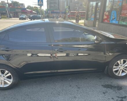 Чорний Хендай Елантра, об'ємом двигуна 1.6 л та пробігом 250 тис. км за 8500 $, фото 5 на Automoto.ua