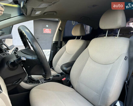 Черный Хендай Элантра, объемом двигателя 1.8 л и пробегом 133 тыс. км за 8900 $, фото 20 на Automoto.ua