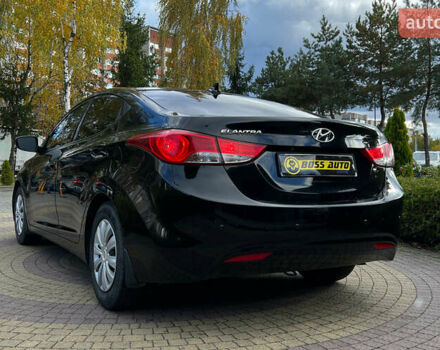 Черный Хендай Элантра, объемом двигателя 1.8 л и пробегом 135 тыс. км за 8750 $, фото 4 на Automoto.ua