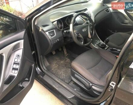 Черный Хендай Элантра, объемом двигателя 1.59 л и пробегом 399 тыс. км за 6850 $, фото 5 на Automoto.ua