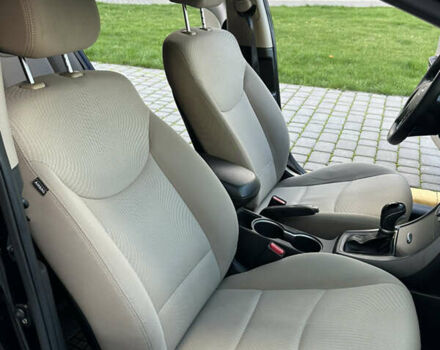 Черный Хендай Элантра, объемом двигателя 1.8 л и пробегом 133 тыс. км за 8900 $, фото 17 на Automoto.ua