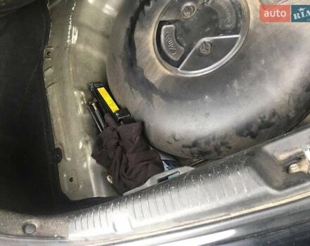 Черный Хендай Элантра, объемом двигателя 1.59 л и пробегом 399 тыс. км за 6850 $, фото 9 на Automoto.ua