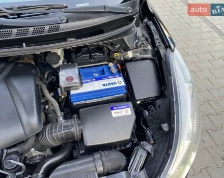 Чорний Хендай Елантра, об'ємом двигуна 1.8 л та пробігом 180 тис. км за 10250 $, фото 61 на Automoto.ua