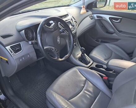 Чорний Хендай Елантра, об'ємом двигуна 1.8 л та пробігом 149 тис. км за 10000 $, фото 6 на Automoto.ua