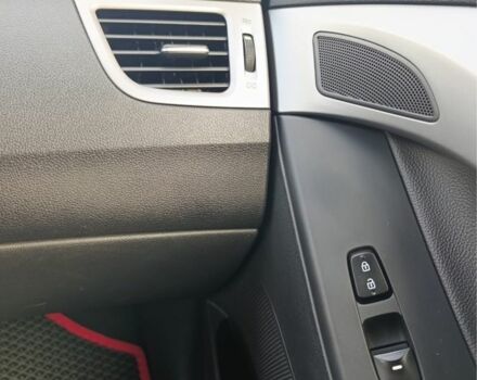 Черный Хендай Элантра, объемом двигателя 2 л и пробегом 93 тыс. км за 10600 $, фото 14 на Automoto.ua