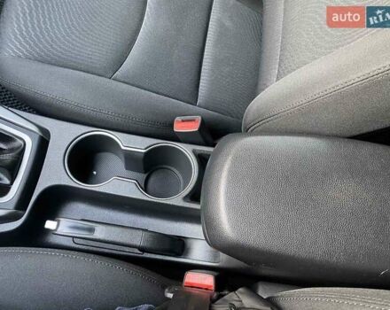 Чорний Хендай Елантра, об'ємом двигуна 1.8 л та пробігом 180 тис. км за 10250 $, фото 50 на Automoto.ua