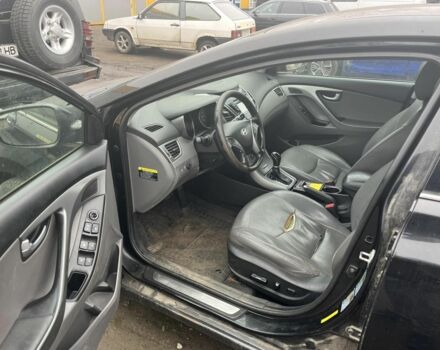 Черный Хендай Элантра, объемом двигателя 1.8 л и пробегом 170 тыс. км за 3500 $, фото 4 на Automoto.ua