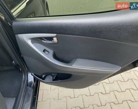 Чорний Хендай Елантра, об'ємом двигуна 1.8 л та пробігом 180 тис. км за 10250 $, фото 52 на Automoto.ua