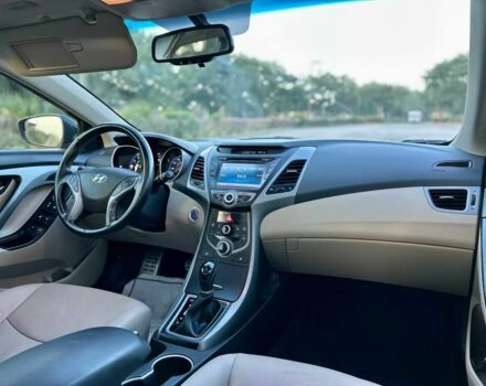 Черный Хендай Элантра, объемом двигателя 2 л и пробегом 70 тыс. км за 4200 $, фото 8 на Automoto.ua