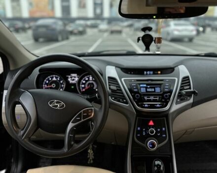 Черный Хендай Элантра, объемом двигателя 1.8 л и пробегом 200 тыс. км за 9500 $, фото 14 на Automoto.ua