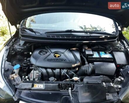 Черный Хендай Элантра, объемом двигателя 1.8 л и пробегом 178 тыс. км за 9000 $, фото 3 на Automoto.ua