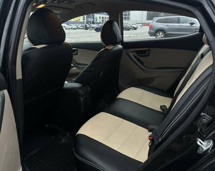 Черный Хендай Элантра, объемом двигателя 1.8 л и пробегом 200 тыс. км за 9500 $, фото 49 на Automoto.ua