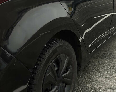 Черный Хендай Элантра, объемом двигателя 1.8 л и пробегом 200 тыс. км за 9500 $, фото 30 на Automoto.ua