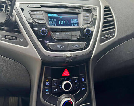 Черный Хендай Элантра, объемом двигателя 1.8 л и пробегом 160 тыс. км за 7555 $, фото 17 на Automoto.ua