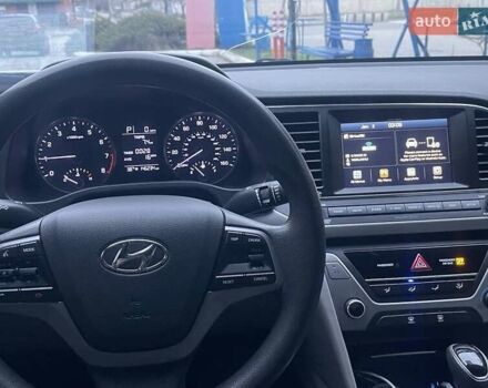 Черный Хендай Элантра, объемом двигателя 2 л и пробегом 232 тыс. км за 9200 $, фото 8 на Automoto.ua