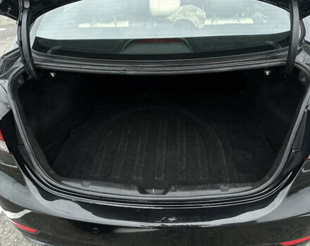 Черный Хендай Элантра, объемом двигателя 1.8 л и пробегом 200 тыс. км за 9500 $, фото 41 на Automoto.ua