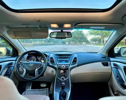 Чорний Хендай Елантра, об'ємом двигуна 2 л та пробігом 79 тис. км за 1800 $, фото 12 на Automoto.ua