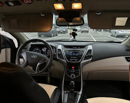 Черный Хендай Элантра, объемом двигателя 1.8 л и пробегом 200 тыс. км за 9500 $, фото 75 на Automoto.ua