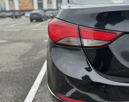 Черный Хендай Элантра, объемом двигателя 1.8 л и пробегом 200 тыс. км за 9500 $, фото 37 на Automoto.ua