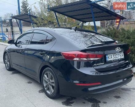 Черный Хендай Элантра, объемом двигателя 2 л и пробегом 232 тыс. км за 9200 $, фото 15 на Automoto.ua