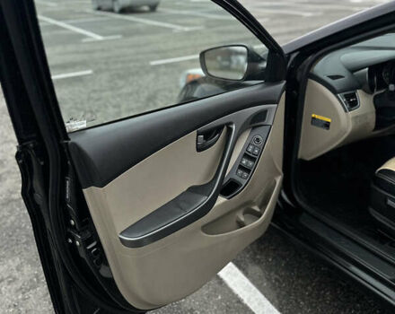 Черный Хендай Элантра, объемом двигателя 1.8 л и пробегом 200 тыс. км за 9500 $, фото 62 на Automoto.ua