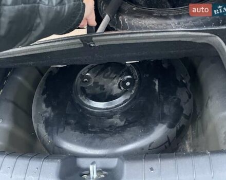 Черный Хендай Элантра, объемом двигателя 2 л и пробегом 232 тыс. км за 9200 $, фото 7 на Automoto.ua