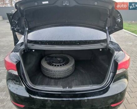 Черный Хендай Элантра, объемом двигателя 1.8 л и пробегом 268 тыс. км за 8500 $, фото 13 на Automoto.ua