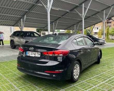Чорний Хендай Елантра, об'ємом двигуна 2 л та пробігом 269 тис. км за 10600 $, фото 2 на Automoto.ua