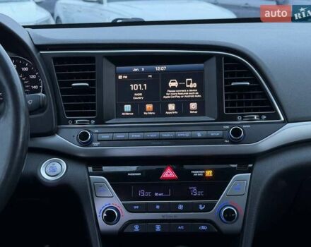 Хендай Элантра 2016 в Харькове на Automoto.ua Черный Хендай Элантра, объемом двигателя 2 л и пробегом 151 тыс. км за 12800 $, фото 35 на Automoto.ua
