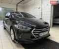 Черный Хендай Элантра, объемом двигателя 1.6 л и пробегом 180 тыс. км за 10500 $, фото 1 на Automoto.ua