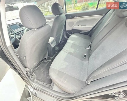 Чорний Хендай Елантра, об'ємом двигуна 2 л та пробігом 150 тис. км за 11200 $, фото 8 на Automoto.ua