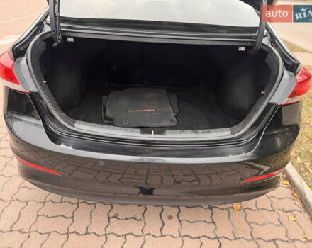 Черный Хендай Элантра, объемом двигателя 1.8 л и пробегом 90 тыс. км за 12000 $, фото 15 на Automoto.ua