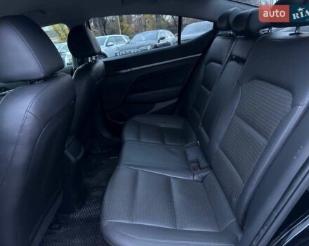 Хендай Элантра 2016 в Харькове на Automoto.ua Черный Хендай Элантра, объемом двигателя 2 л и пробегом 151 тыс. км за 12800 $, фото 26 на Automoto.ua