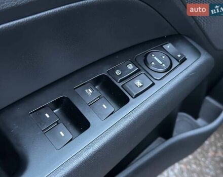 Хендай Элантра 2016 в Харькове на Automoto.ua Черный Хендай Элантра, объемом двигателя 2 л и пробегом 151 тыс. км за 12800 $, фото 18 на Automoto.ua