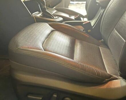 Черный Хендай Элантра, объемом двигателя 2 л и пробегом 99 тыс. км за 13000 $, фото 10 на Automoto.ua