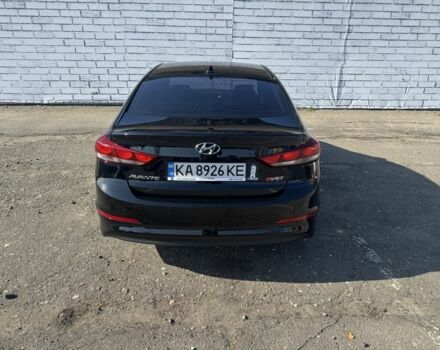 Черный Хендай Элантра, объемом двигателя 1.6 л и пробегом 225 тыс. км за 12500 $, фото 3 на Automoto.ua