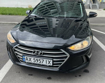 Чорний Хендай Елантра, об'ємом двигуна 2 л та пробігом 144 тис. км за 12700 $, фото 3 на Automoto.ua