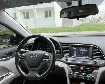 Чорний Хендай Елантра, об'ємом двигуна 2 л та пробігом 144 тис. км за 12700 $, фото 75 на Automoto.ua