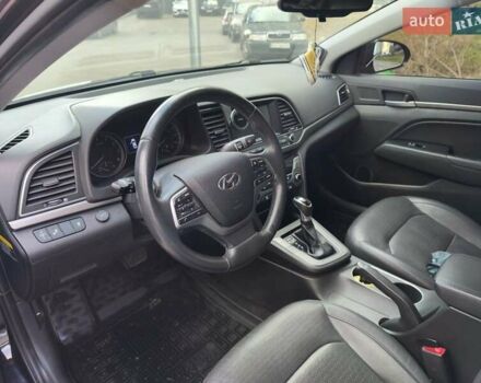 Черный Хендай Элантра, объемом двигателя 2 л и пробегом 150 тыс. км за 13400 $, фото 1 на Automoto.ua