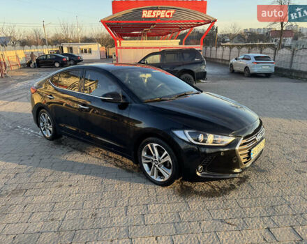Чорний Хендай Елантра, об'ємом двигуна 2 л та пробігом 108 тис. км за 14900 $, фото 5 на Automoto.ua