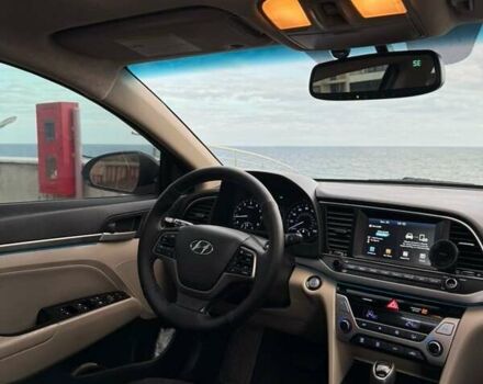 Черный Хендай Элантра, объемом двигателя 2 л и пробегом 160 тыс. км за 10900 $, фото 13 на Automoto.ua