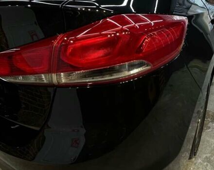 Черный Хендай Элантра, объемом двигателя 2 л и пробегом 58 тыс. км за 13300 $, фото 2 на Automoto.ua